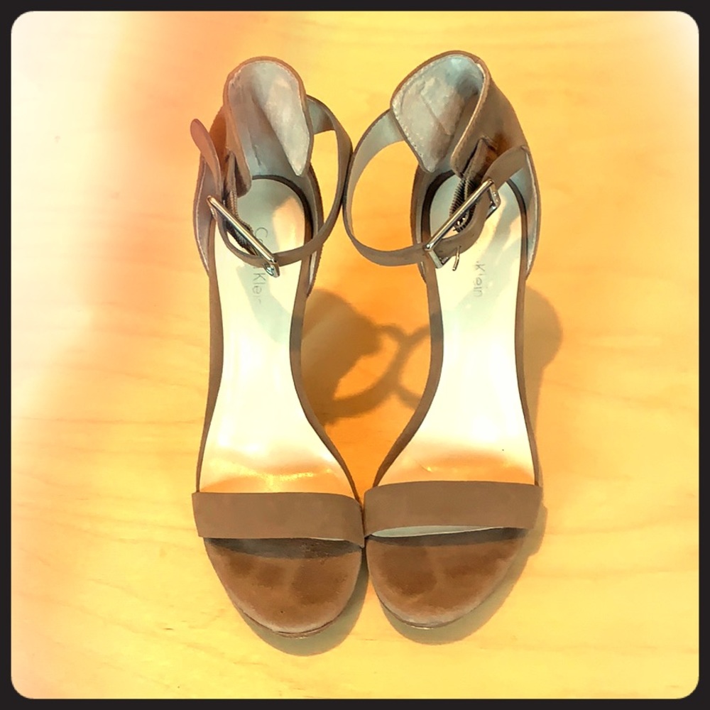 Calvin Klein Vivian Heels in Taupe & Soft Pink